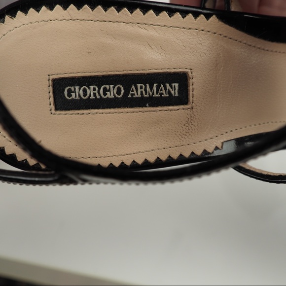 Giorgio Armani sz 38 black patent strappy heels - Picture 16 of 16